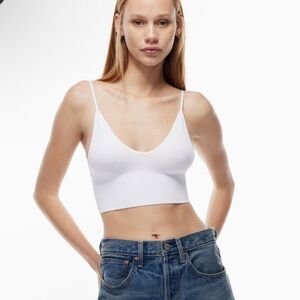BNWT Aritzia Sunday Best Small Seamless Longline Bra Top